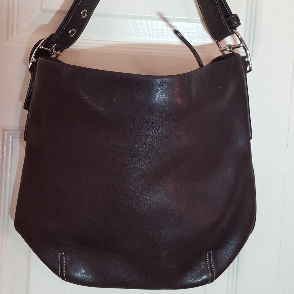 Authentic coach leather purse